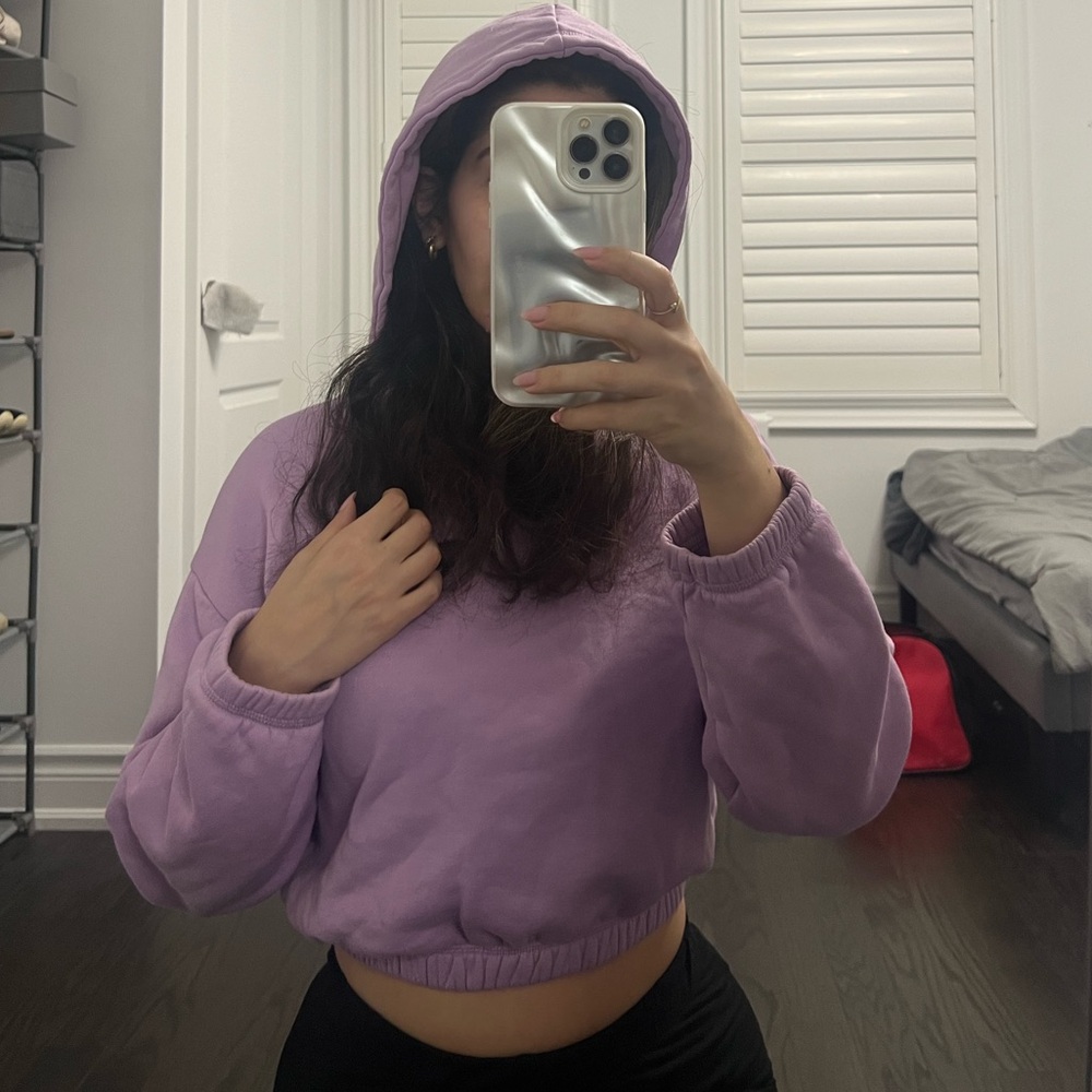Zara Lavender Cropped Hoodie Sweater